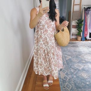 Floral sleeveless dress with pockets